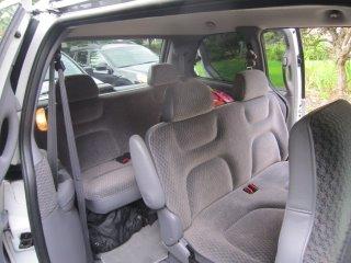 Dodge Caravan 1998 photo 3