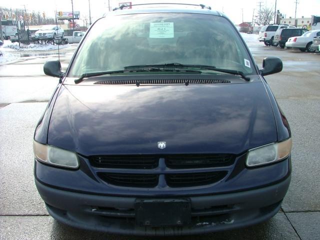 Dodge Caravan SE MiniVan