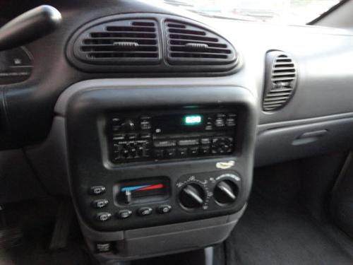 Dodge Caravan 1999 photo 2