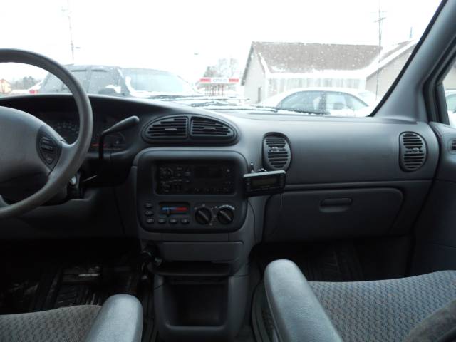Dodge Caravan 1999 photo 5