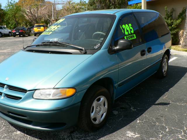 Dodge Caravan 1999 photo 2