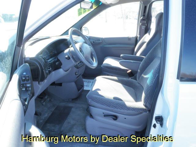Dodge Caravan 1999 photo 1