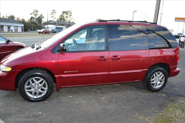 Dodge Caravan SE MiniVan
