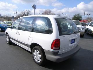 Dodge Caravan 1999 photo 4