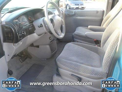 Dodge Caravan 1999 photo 2