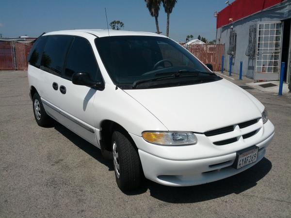 Dodge Caravan 2000 photo 8