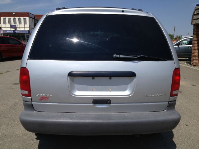 Dodge Caravan 2000 photo 2