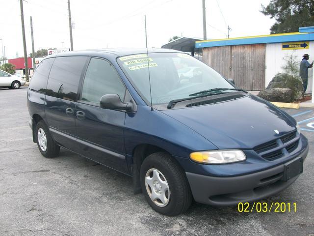 Dodge Caravan 2000 photo 1