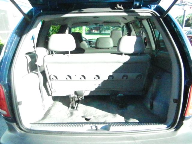Dodge Caravan 2000 photo 7