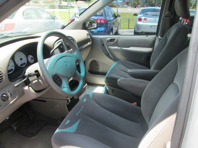 Dodge Caravan SE MiniVan