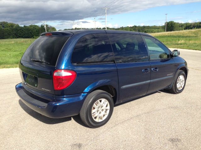 Dodge Caravan 2001 photo 1