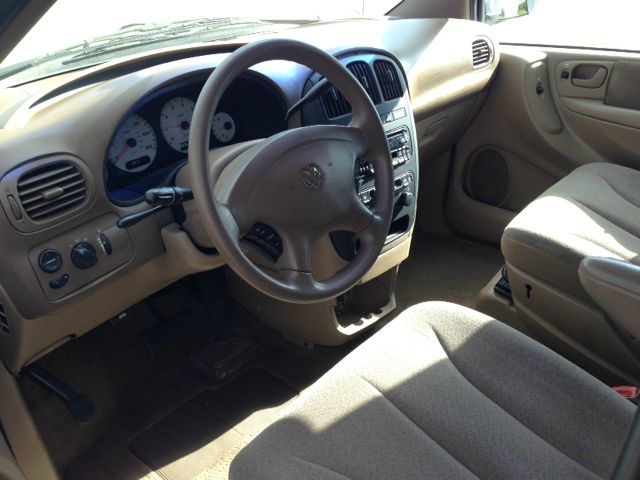 Dodge Caravan 2001 photo 2