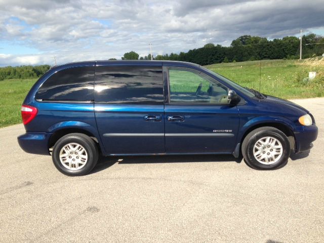 Dodge Caravan 2001 photo 3