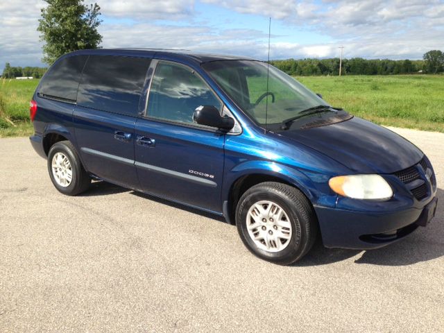 Dodge Caravan 2001 photo 4