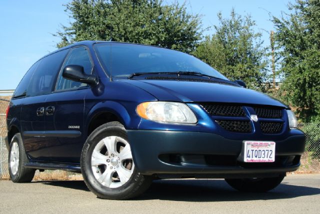 Dodge Caravan 2001 photo 3