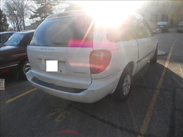 Dodge Caravan 2001 photo 3