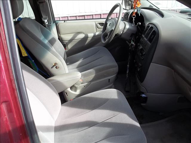 Dodge Caravan 2001 photo 4