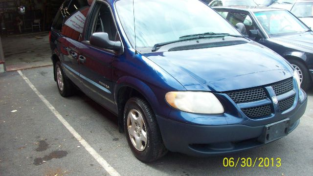 Dodge Caravan 2001 photo 3