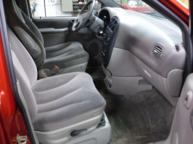 Dodge Caravan 2002 photo 5