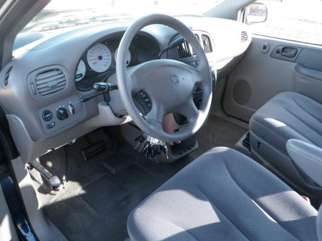 Dodge Caravan 2002 photo 4