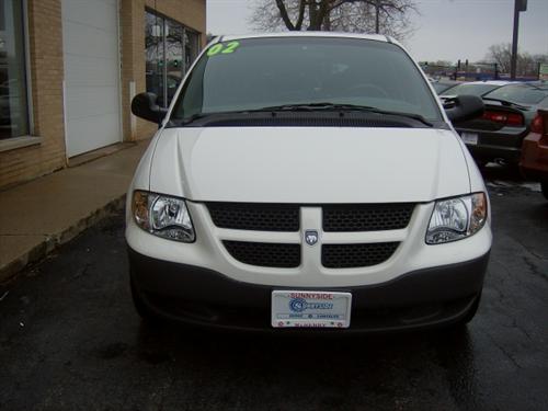 Dodge Caravan 2002 photo 2