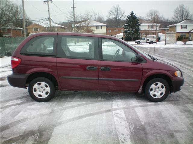 Dodge Caravan 2002 photo 2