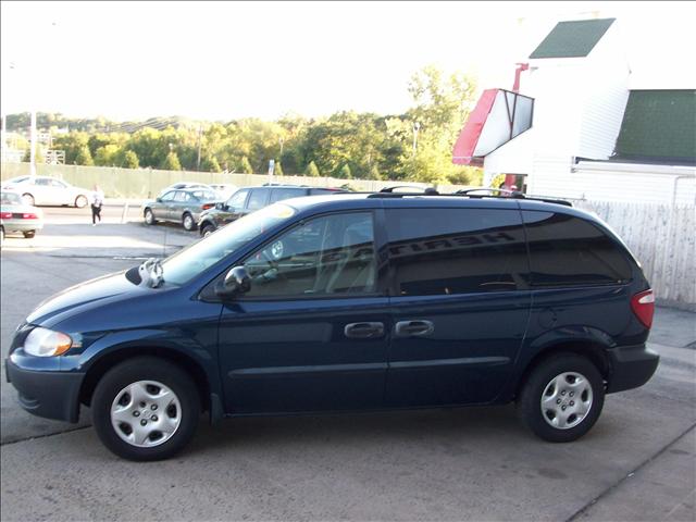 Dodge Caravan 2002 photo 1
