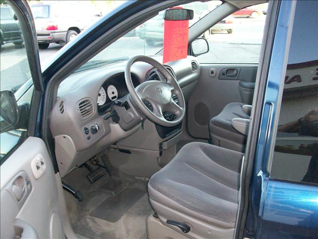 Dodge Caravan 2002 photo 4