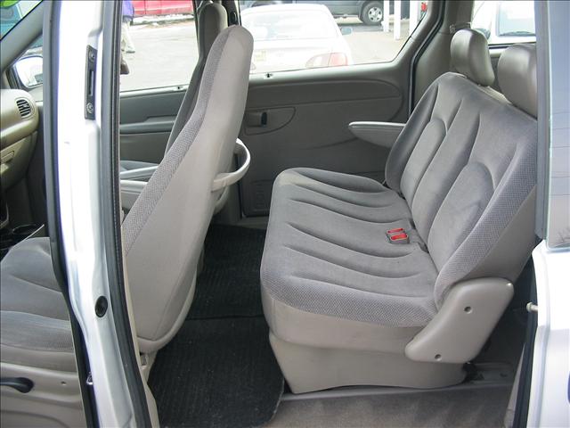 Dodge Caravan 2002 photo 4