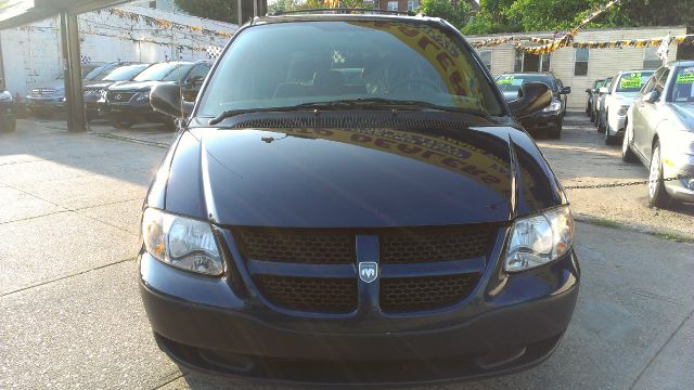 Dodge Caravan 2002 photo 3
