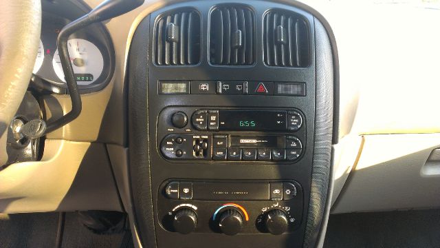 Dodge Caravan 2002 photo 4