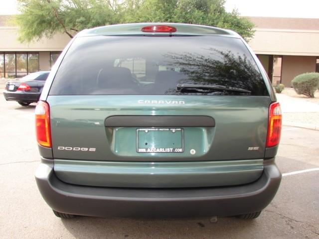 Dodge Caravan 2002 photo 3