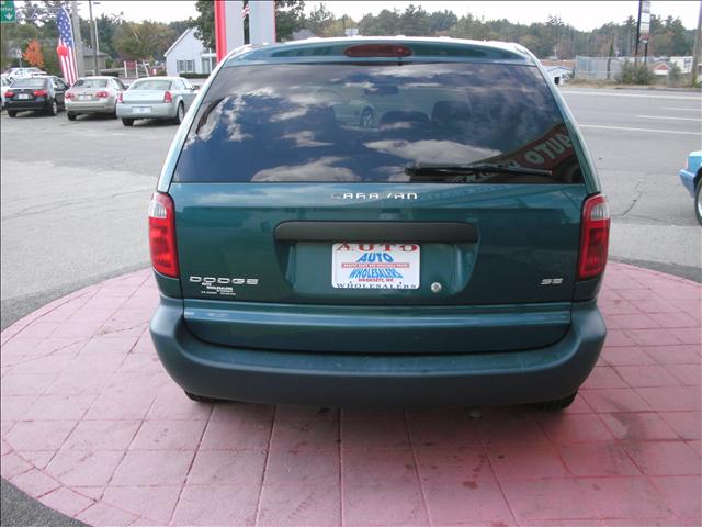 Dodge Caravan 2002 photo 3