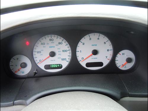 Dodge Caravan 2002 photo 4