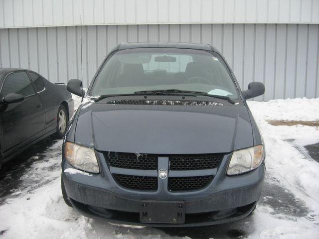 Dodge Caravan 2002 photo 1
