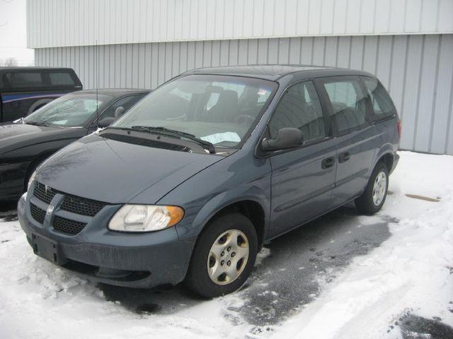 Dodge Caravan 2002 photo 2