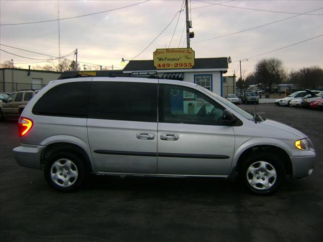 Dodge Caravan 2002 photo 1