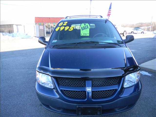 Dodge Caravan 2002 photo 2