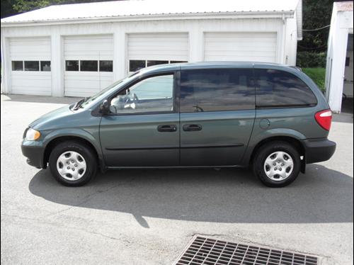 Dodge Caravan 2002 photo 2