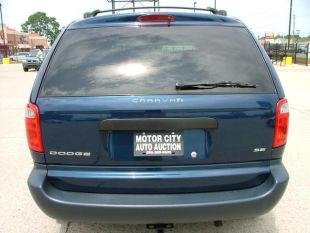 Dodge Caravan 2002 photo 2