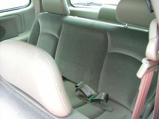 Dodge Caravan 2002 photo 3