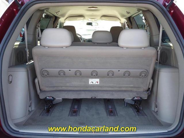 Dodge Caravan 2002 photo 4
