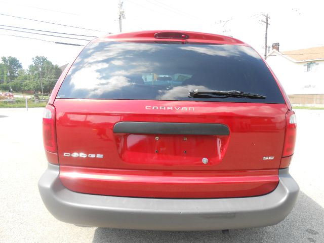 Dodge Caravan 2002 photo 2