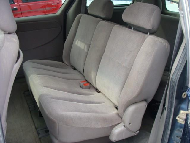 Dodge Caravan 2002 photo 5