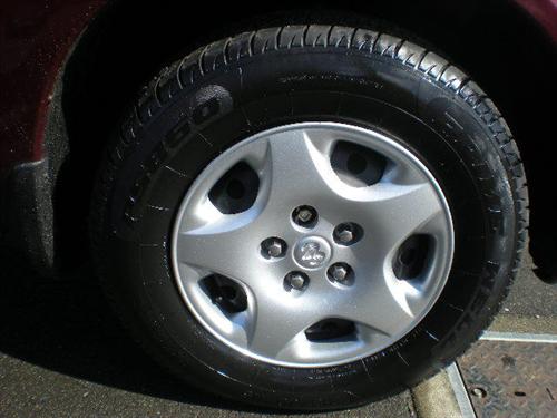 Dodge Caravan 2003 photo 3