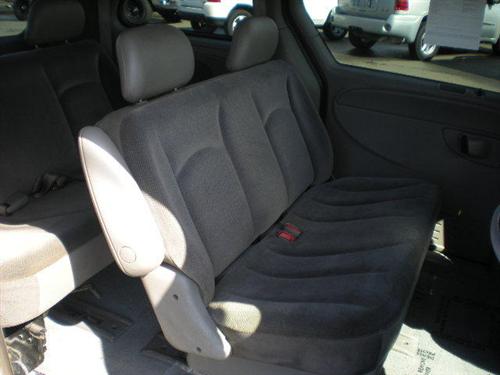 Dodge Caravan 2003 photo 1