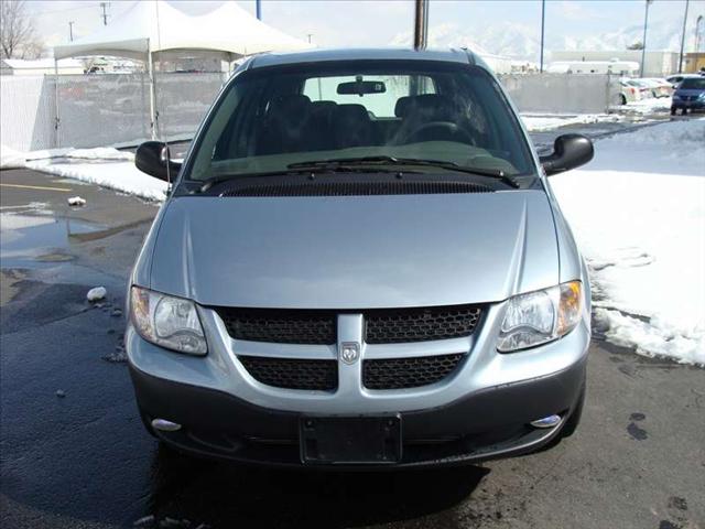 Dodge Caravan 2003 photo 4