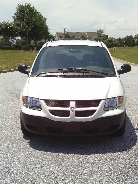 Dodge Caravan 2003 photo 1