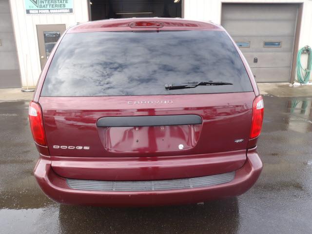 Dodge Caravan 2003 photo 2