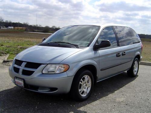 Dodge Caravan 2003 photo 2